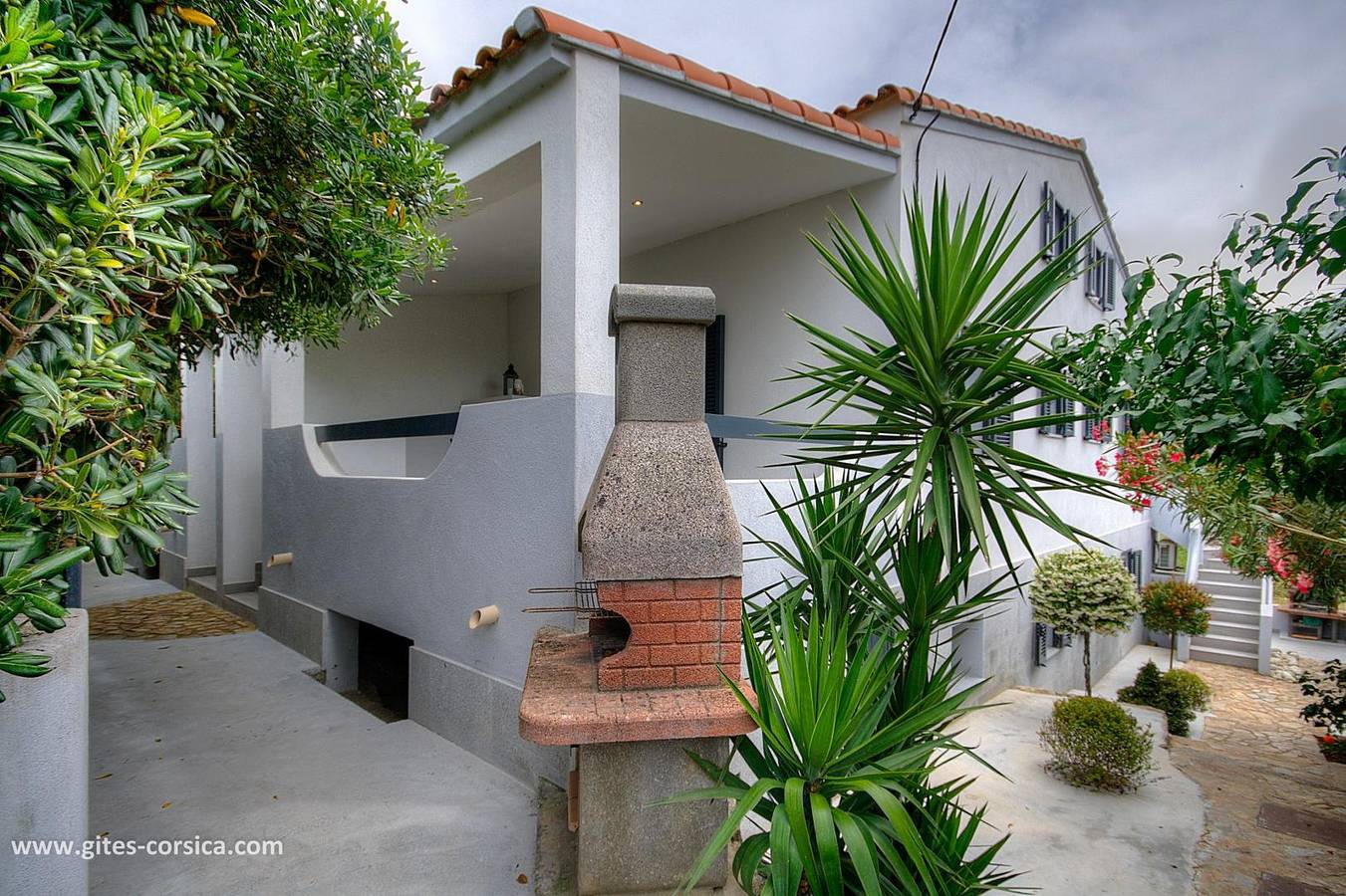 Gîte pour 2 personnes avec terrasse in Serra-di-Ferro, Région d'Ajaccio