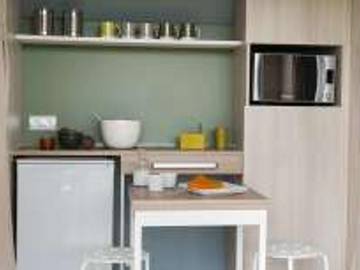 Bungalow for 4 People in Estaing, South-west France, Photo 4