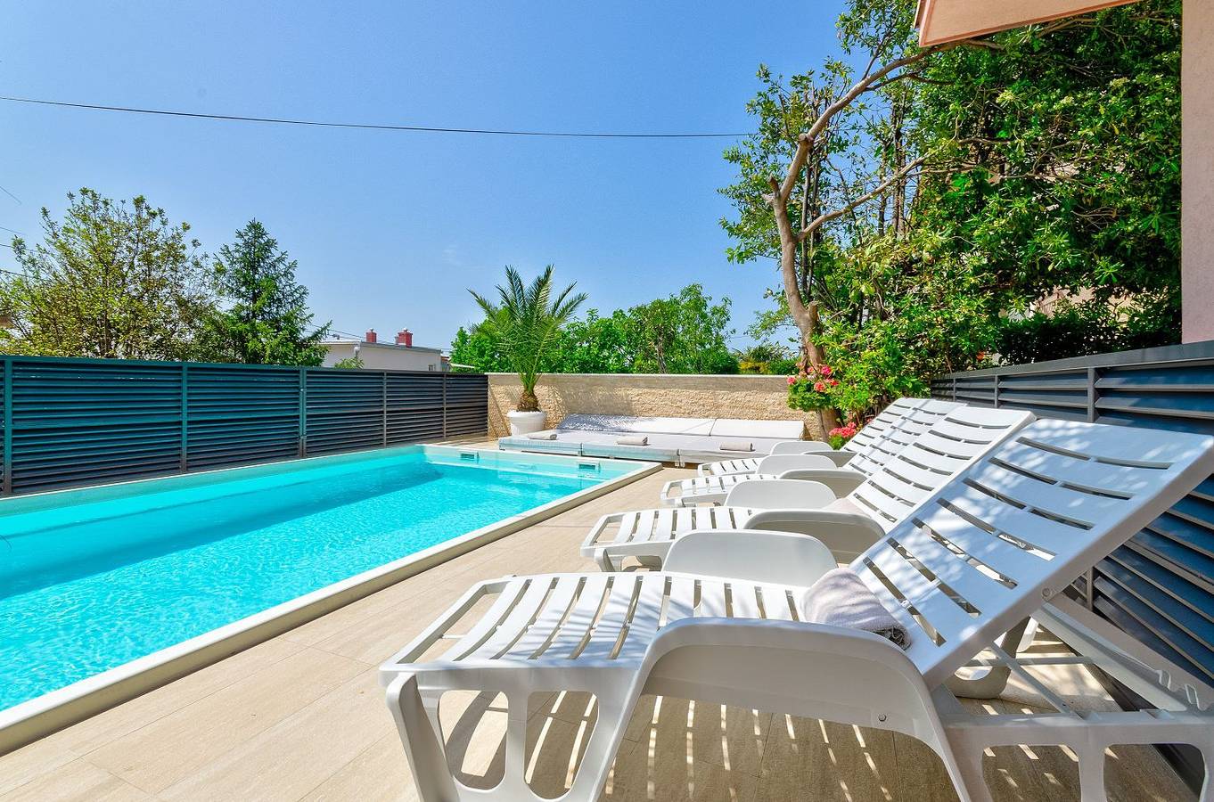 Cały apartament, Traumhaftes Penthouse nur 400 Meter zum Strand mit beheizbarem Pool, Meerblick, Babybett, Grill in Crikvenica, Żupania primorsko-gorska