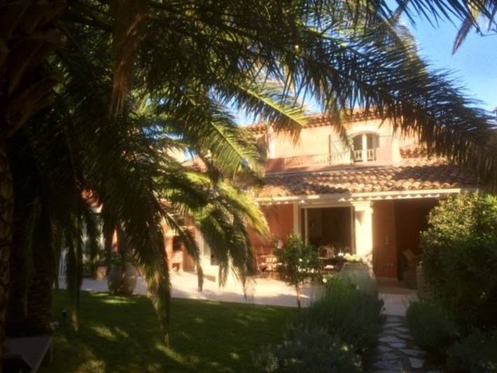 Villa pour 9 personnes, avec jardin, animaux acceptés à Cavalaire-sur-Mer