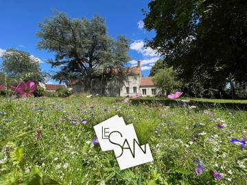 Chambre d’hôte pour 2 personnes, avec vue ainsi que piscine et jardin dans Île de France