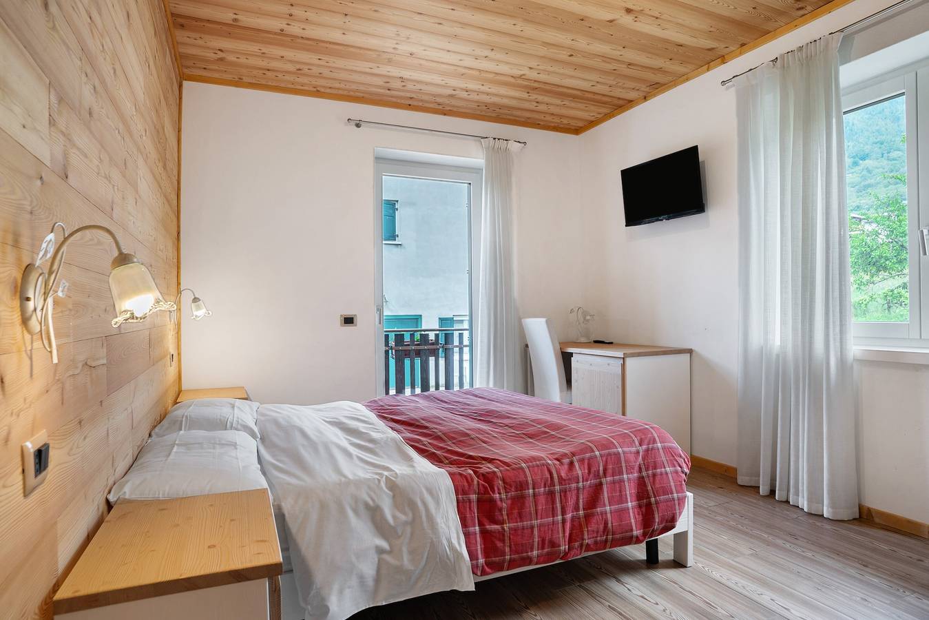 Ganze Wohnung, Ferienwohnung 'Agritur Montibeller Fravort' mit Bergblick, Gemeinschaftsgarten und Wi-Fi in Roncegno Terme, Valsugana