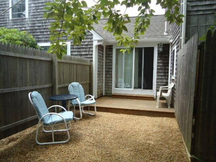 Cottage for 6 people, with balcony and garden in Massachusetts