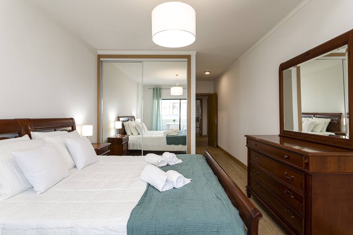 Apartamento inteiro, Miral 2 - 50m to the beach - Quarteira in Cavacos, Quarteira