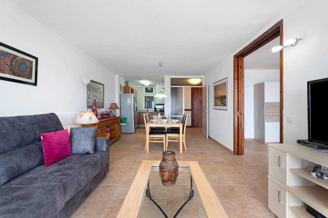 Vacation Home 'Maravilla Over The Ocean' with Sea View, Shared Pool and Wi-Fi in Costa del Silencio, Arona