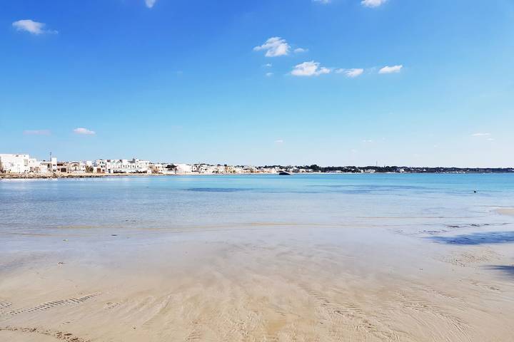 Ferienhaus 'Affaccio Sul Mare Luxury Home' mit Meerblick, Balkon und Wlan in Porto Cesareo, Golf von Tarent