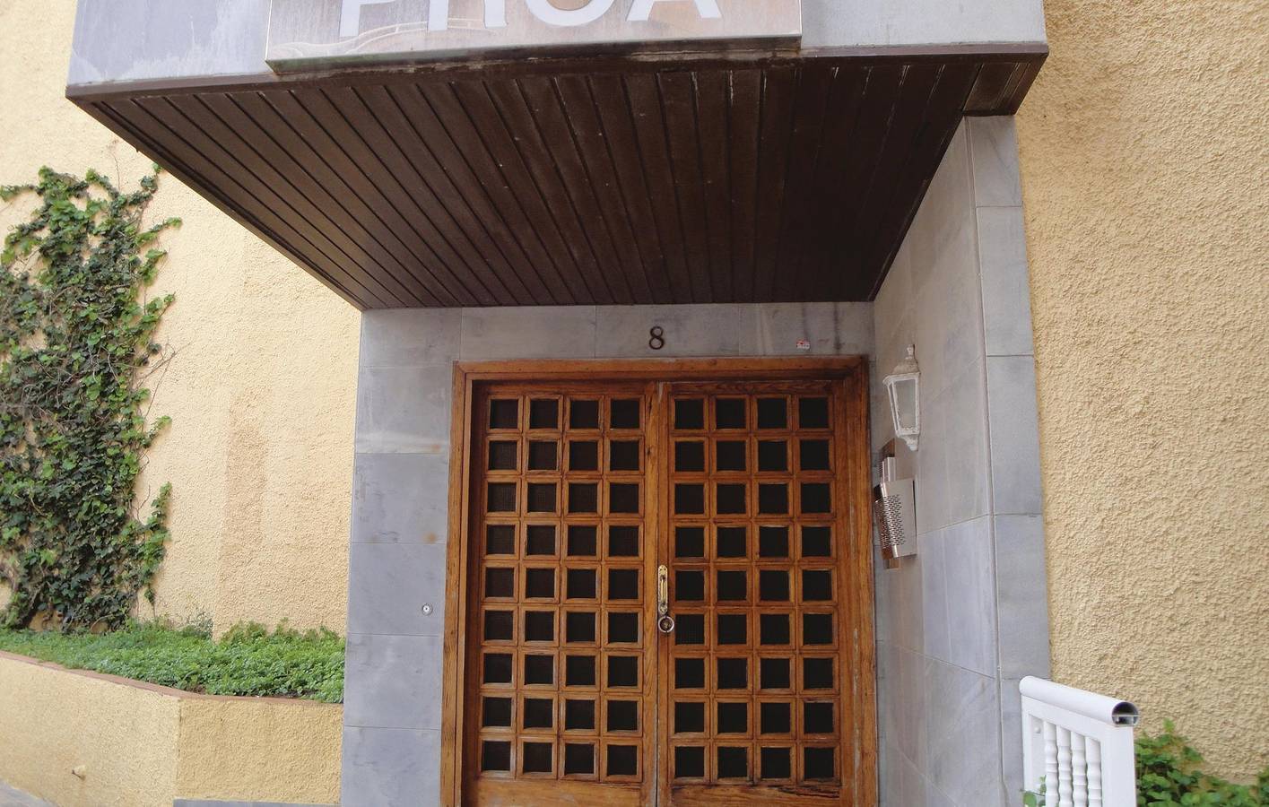 Appartement de vacances entier, Appartement avec vue sur l'océan : AC, Table de cuisson, 1.5km de la plage in Torrevieja Centre, Torrevieja