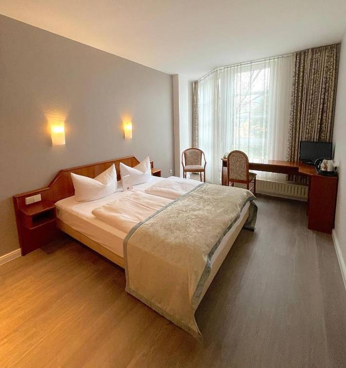 Hotel für 3 Personen, mit Terrasse und Garten sowie Sauna in Spandau