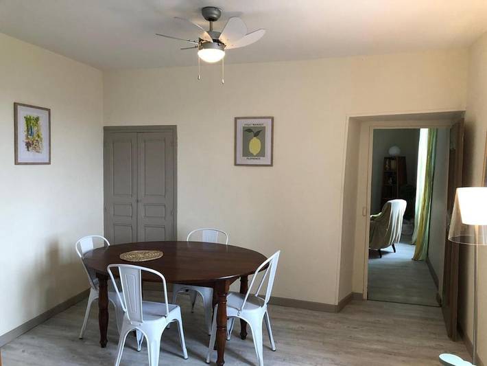 Gîte pour 6 personnes, avec vue et terrasse à La Penne - 4