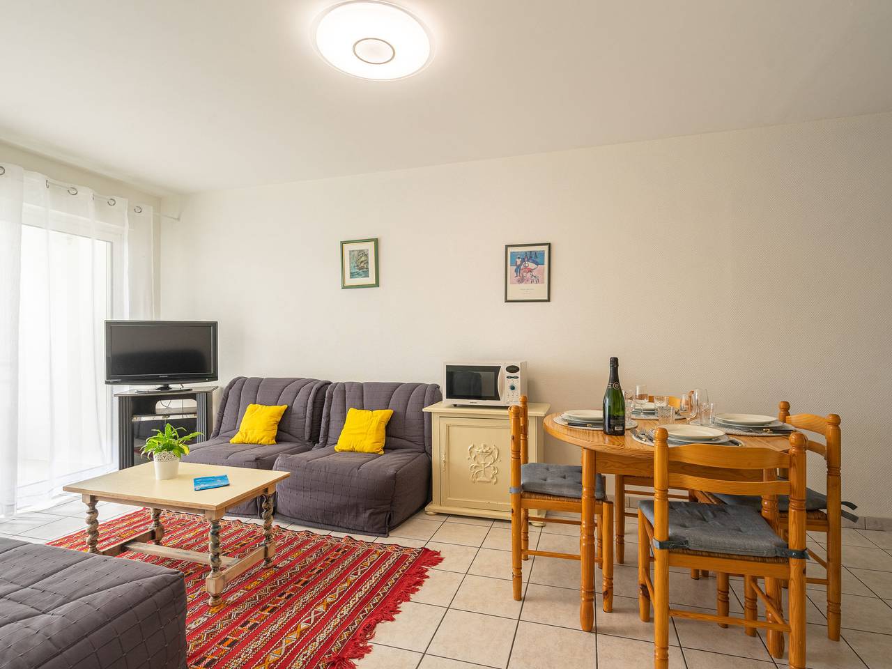 Appartement entier, Le Forum in Royan, Côte de Beauté