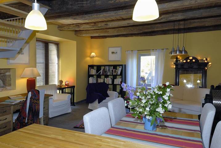 Location de vacances pour 4 personnes, avec vue et jardin, animaux acceptés à Salles-la-Source - 3