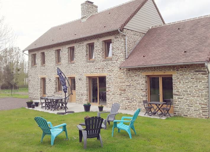 Gîte pour 10 personnes, avec jardin et terrasse en Normandie - 2