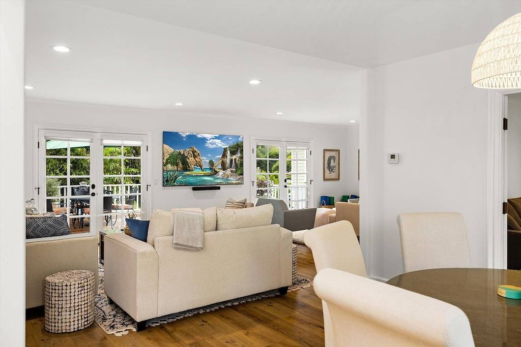 Gehen Sie von dieser üppigen und abgelegenen Oase zum Strand und zur Coast Village Road! in Montecito, Santa Barbara County