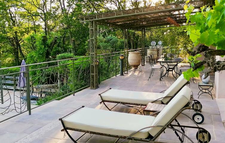 Moderno apartamento de 2 dormitorios con piscina y terraza, a 1,5 km del río Florieye in Lorgues, Region de Draguignan