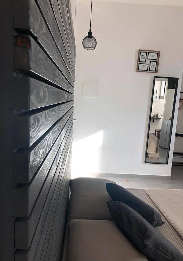 Ferienwohnung für 2 Personen, mit Terrasse und Garten sowie Ausblick