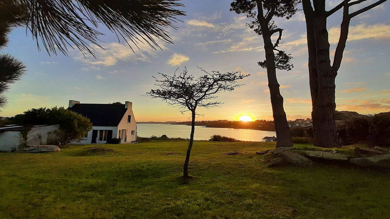 Maison de vacances pour 6 personnes avec terrasse in Landéda, Région de Brest