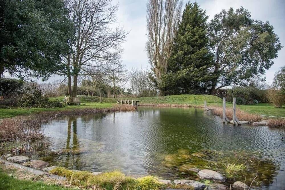 Entire apartment, Mill Cottage, Tunstall in Suffolk