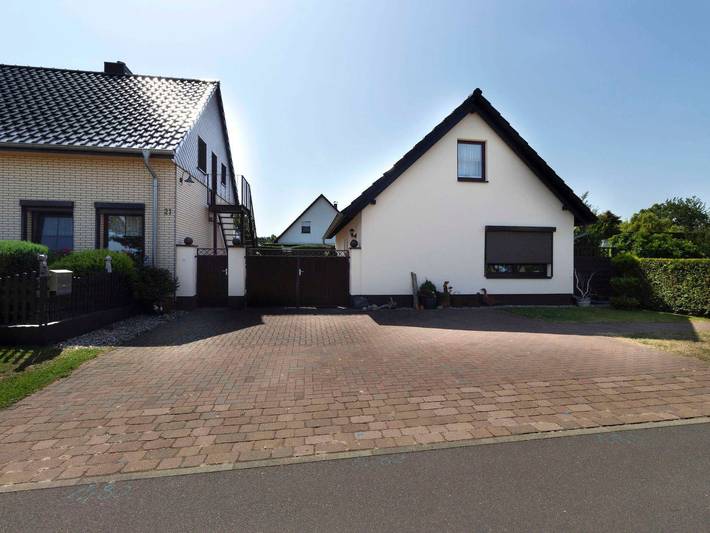 Ferienwohnung für 5 Personen, mit Terrasse und Garten, mit Haustier in Bergen auf Rügen - 2