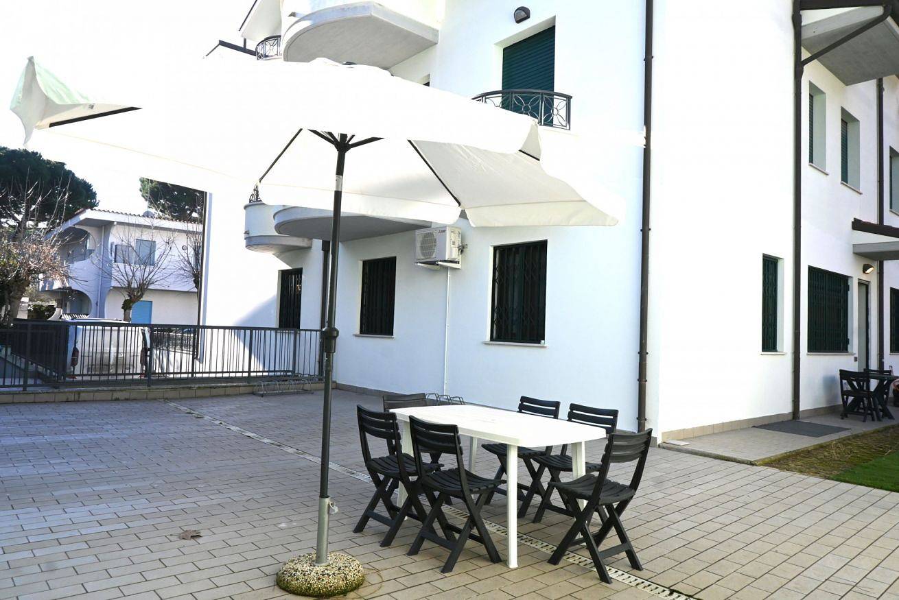 Appartamento intero, Rp04 - Cesenatico, pentalocale con ampio giardino vicino al mare in Cesenatico, Provincia di Forlì-Cesena