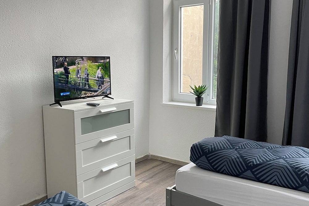 Entire apartment, Newly renovated vacation apartment / company accommodation in Magdeburg South in Magdeburg, Elbe-Börde-Heide