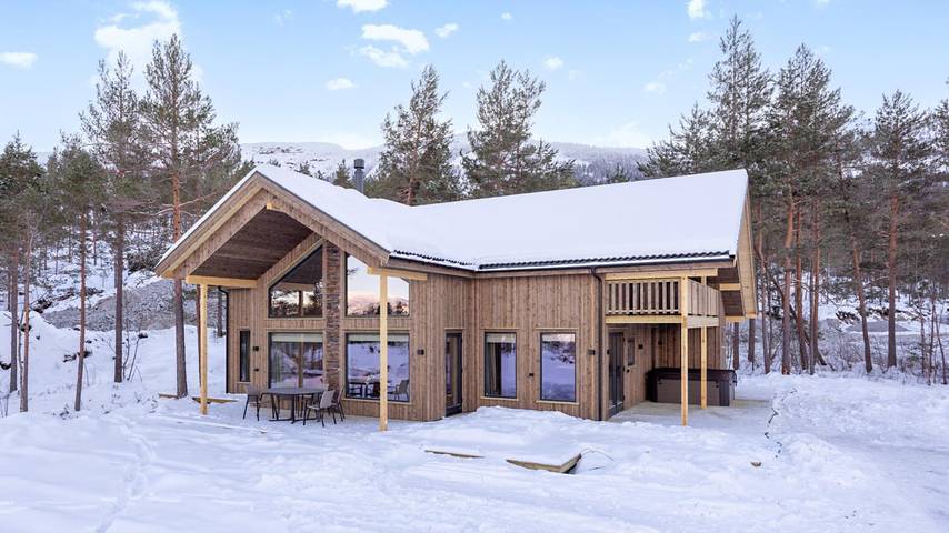 Villa für 10 Personen, mit Balkon und Whirlpool sowie Sauna und Garten in Norwegen - 3