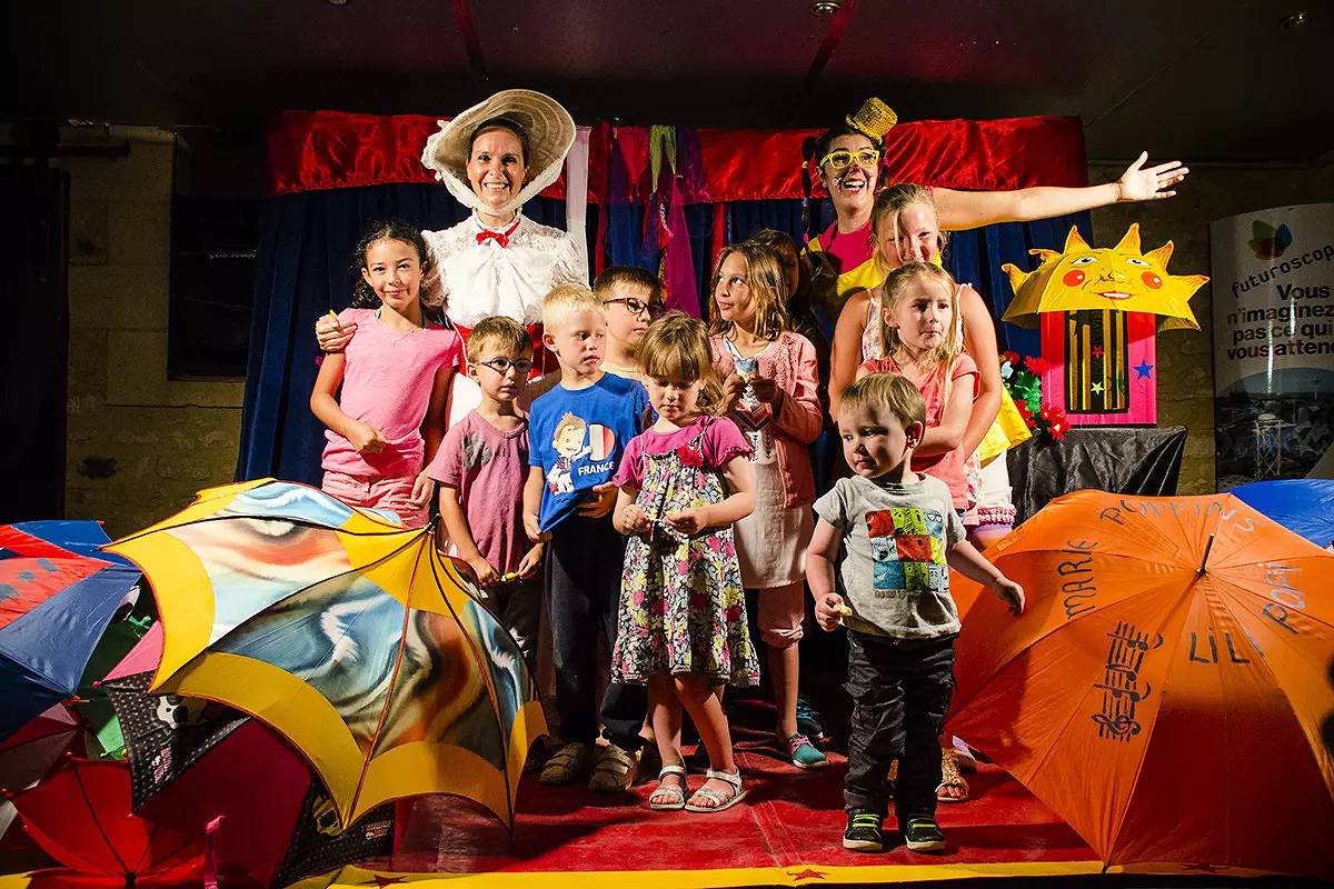 Chalet de madera 3 estancias 4 personas in Sainte-Nathalène, Périgord Noir