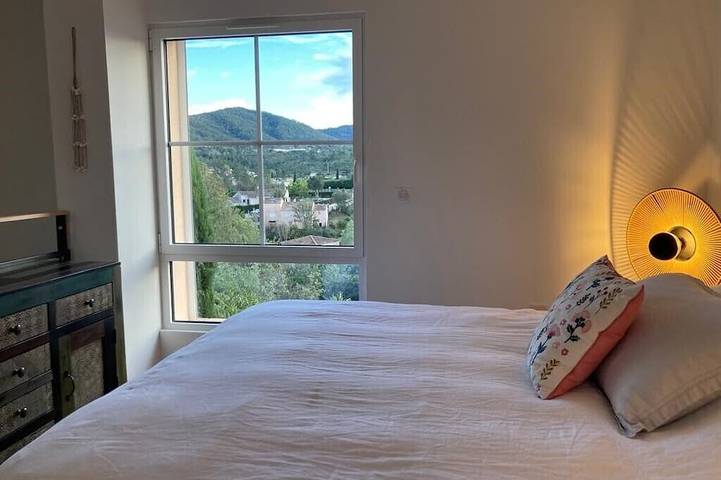 Nice Villa, quiet, swimming pool and garden not overlooked near lake and beaches in Montauroux, Costa mediterránea (Francia)