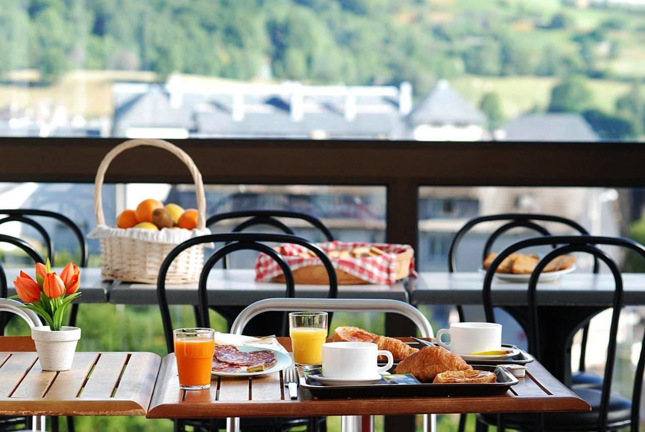 Hotel La Gazelle in Besse-et-Saint-Anastaise, Parc naturel régional des Volcans d'Auvergne