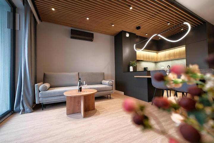 Apartament wakacyjny dla 6 osób, z ogród i sauna w Zarzecze