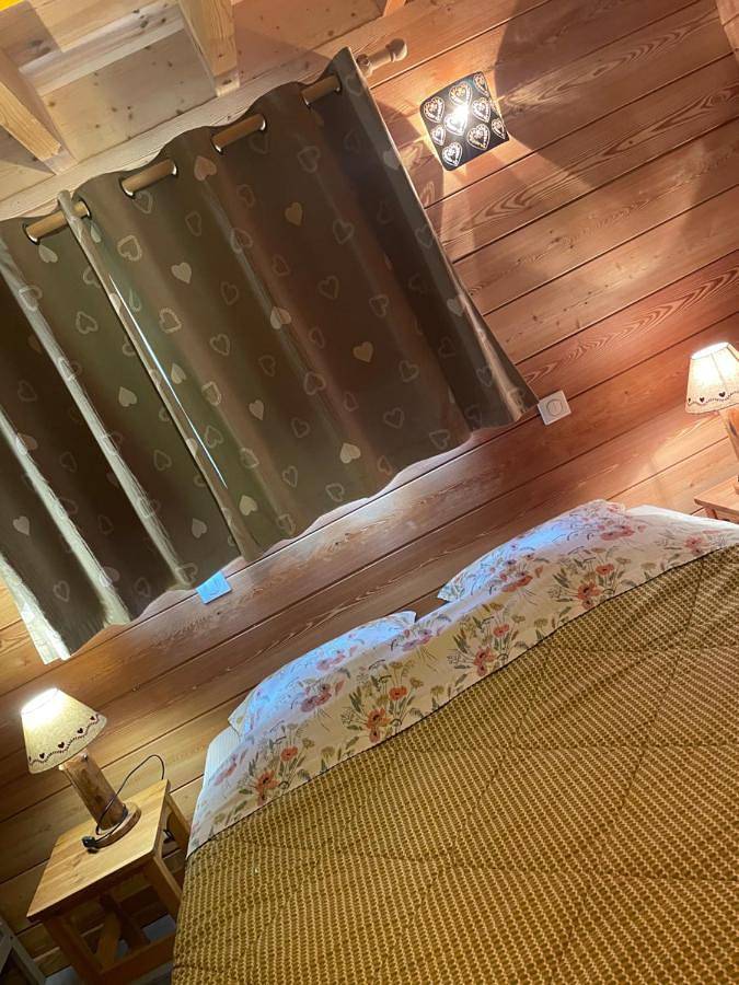 Gîte pour 8 personnes, avec terrasse, adapté aux familles à Basse-sur-le-Rupt