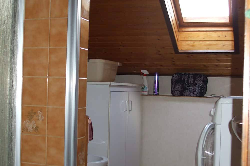 Appartement entier, Gîte  \"les Mélèzes\"  en Alsace (dans la Vallée de Munster) in Eschbach-au-Val, Parc naturel régional des Ballons des Vosges