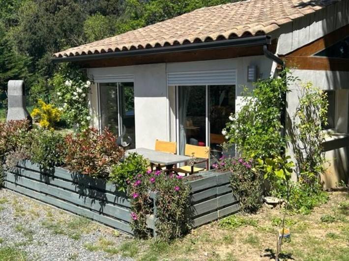 Location de vacances pour 5 personnes, avec jardin et piscine dans Lac de la Cavayère - 2
