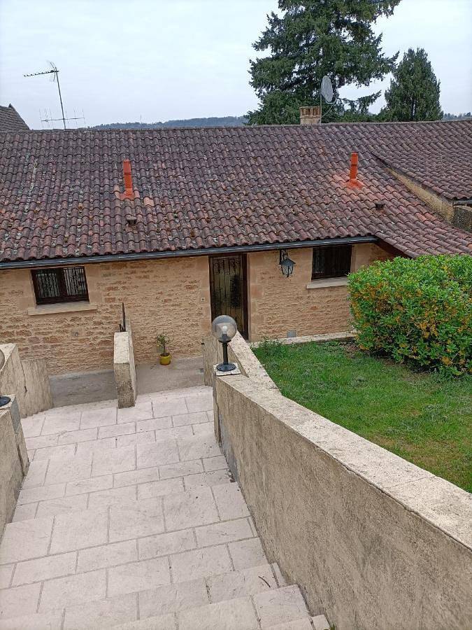Maison de vacances pour 5 personnes, avec terrasse et jardin à Sarlat-la-Canéda