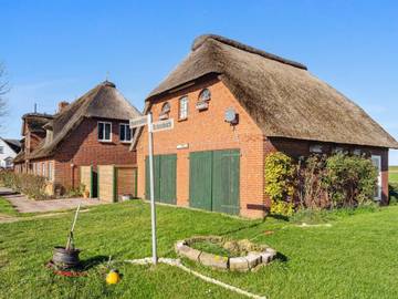 Ferienhaus für 2 Personen, mit Terrasse in Pellworm