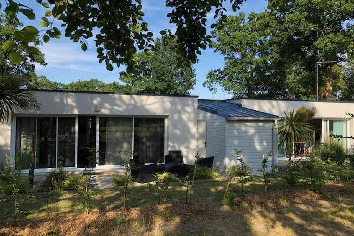Gîte 4 pers au cœur du Golf de Saintmalo terrasse in Le Tronchet, Région de Saint-Malo
