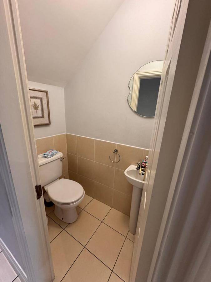 Modern Home in the Heart of Rosscarbery Village in Skibbereen-West Cork, Rosscarbery