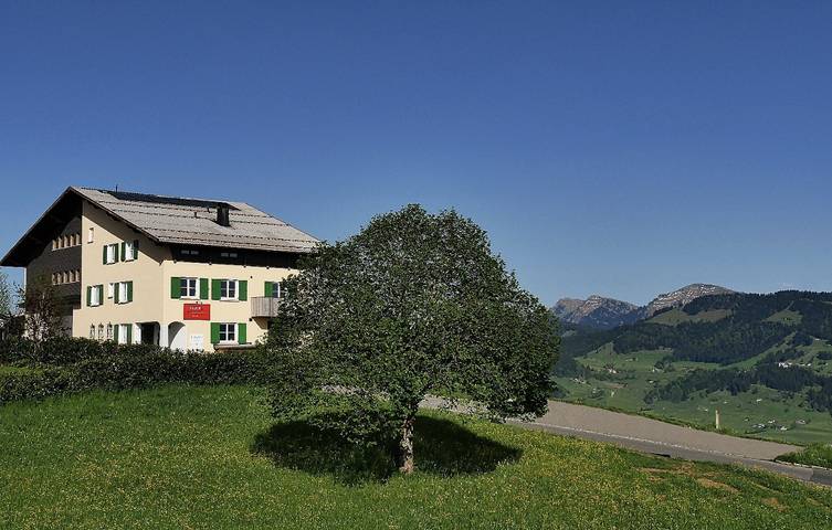 Pension, avec Balcon/Terrasse et Balcon ainsi que Terrasse et Jardin