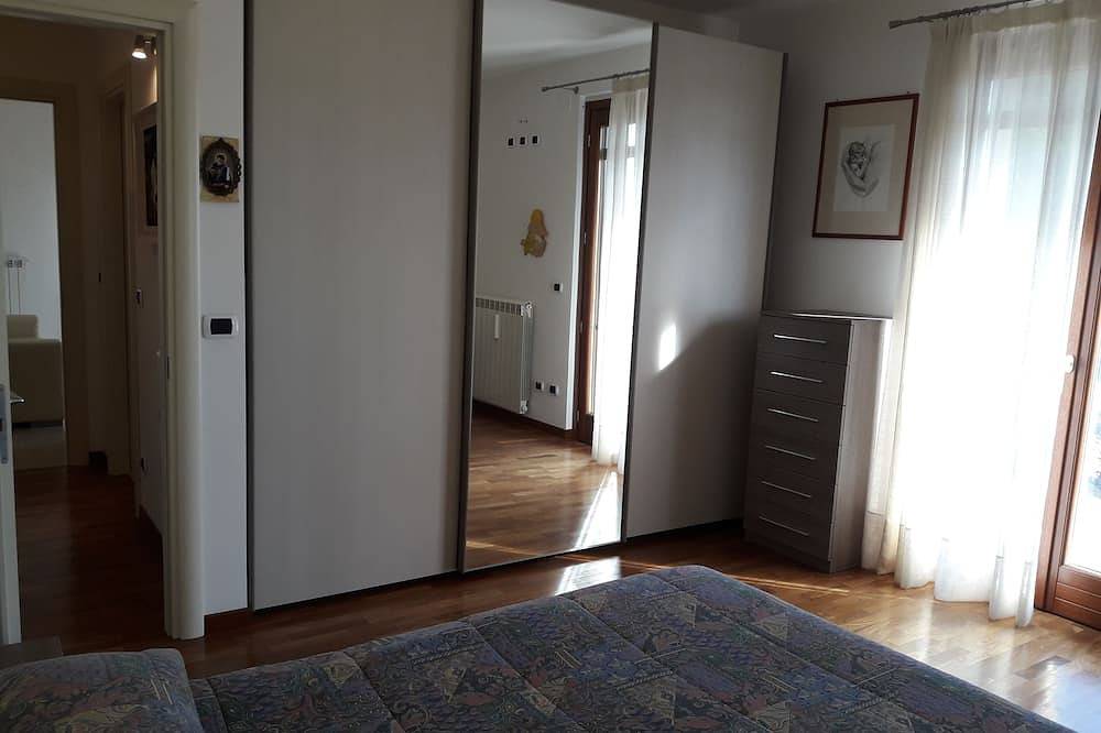 Entire apartment, In Green Della Collina Abruzzo to two steps from the sea in Chieti Province