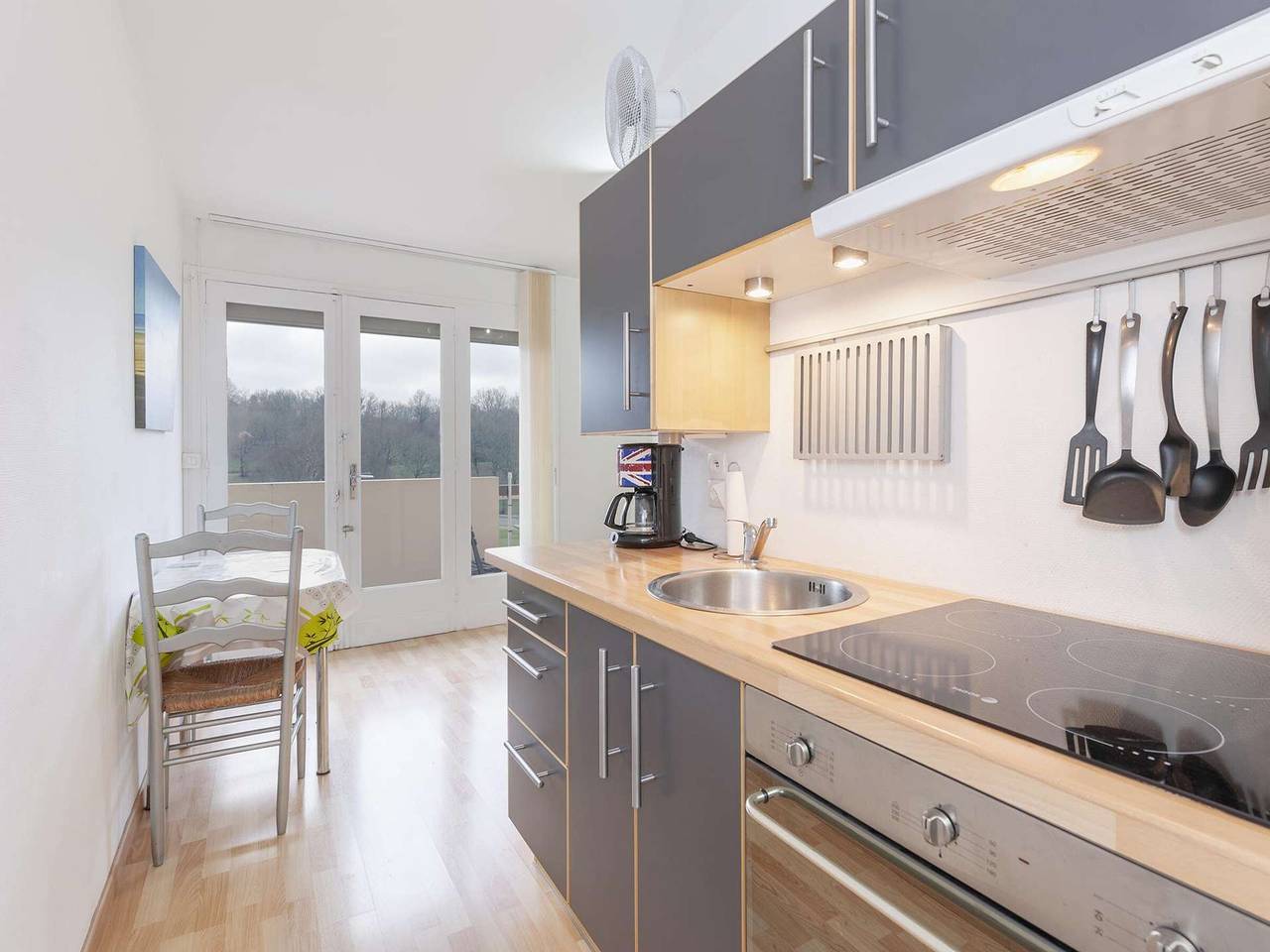 Estudio entero, Encantador estudio renovado para 2 cerca del Lago de Uby in Cazaubon, Gers