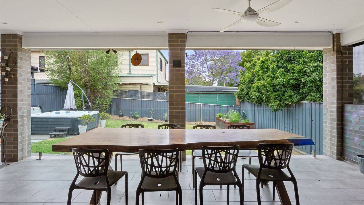 Entire holiday apartment, Ferienwohnung mit Schlafzimmer in Rydalmere in Sydney, New South Wales
