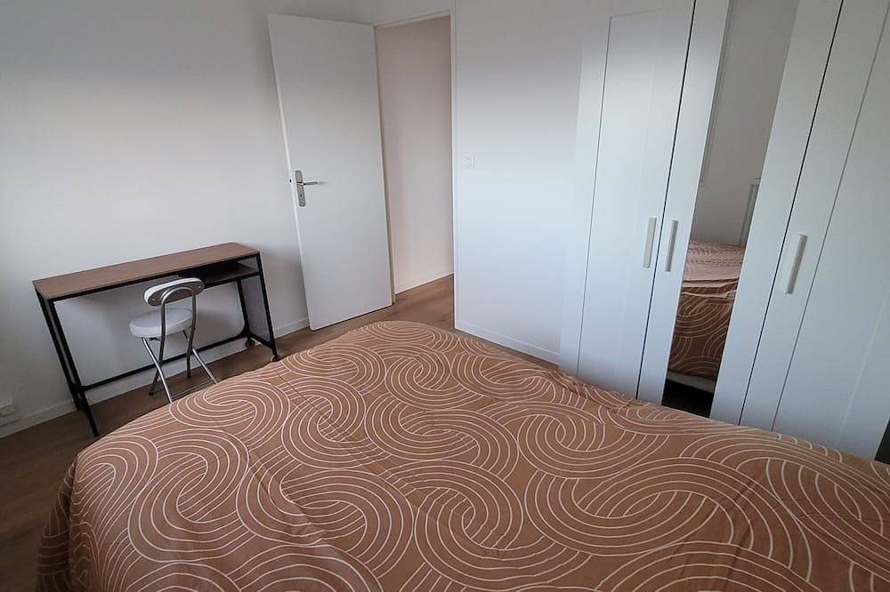 Ganze Wohnung, Nia Rent] Grand appartement avec parking privé au pied de paris- Stade de france in Épinay-sur-Seine, Seine-Saint-Denis