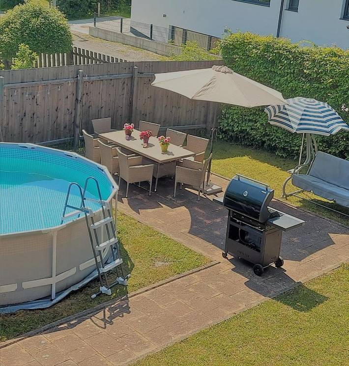 Ferienwohnung für 8 Personen, mit Balkon und Terrasse sowie Garten und Pool in Vils