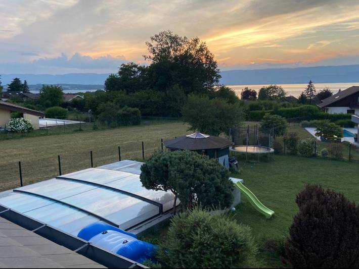 Location de vacances pour 8 personnes, avec jardin et vue ainsi que piscine et vue sur le lac à Anthy-sur-Léman - 2