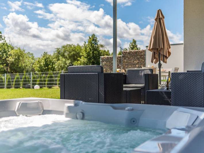 Ferienwohnung für 5 Personen, mit Terrasse und Garten sowie Sauna in Göhren-Lebbin