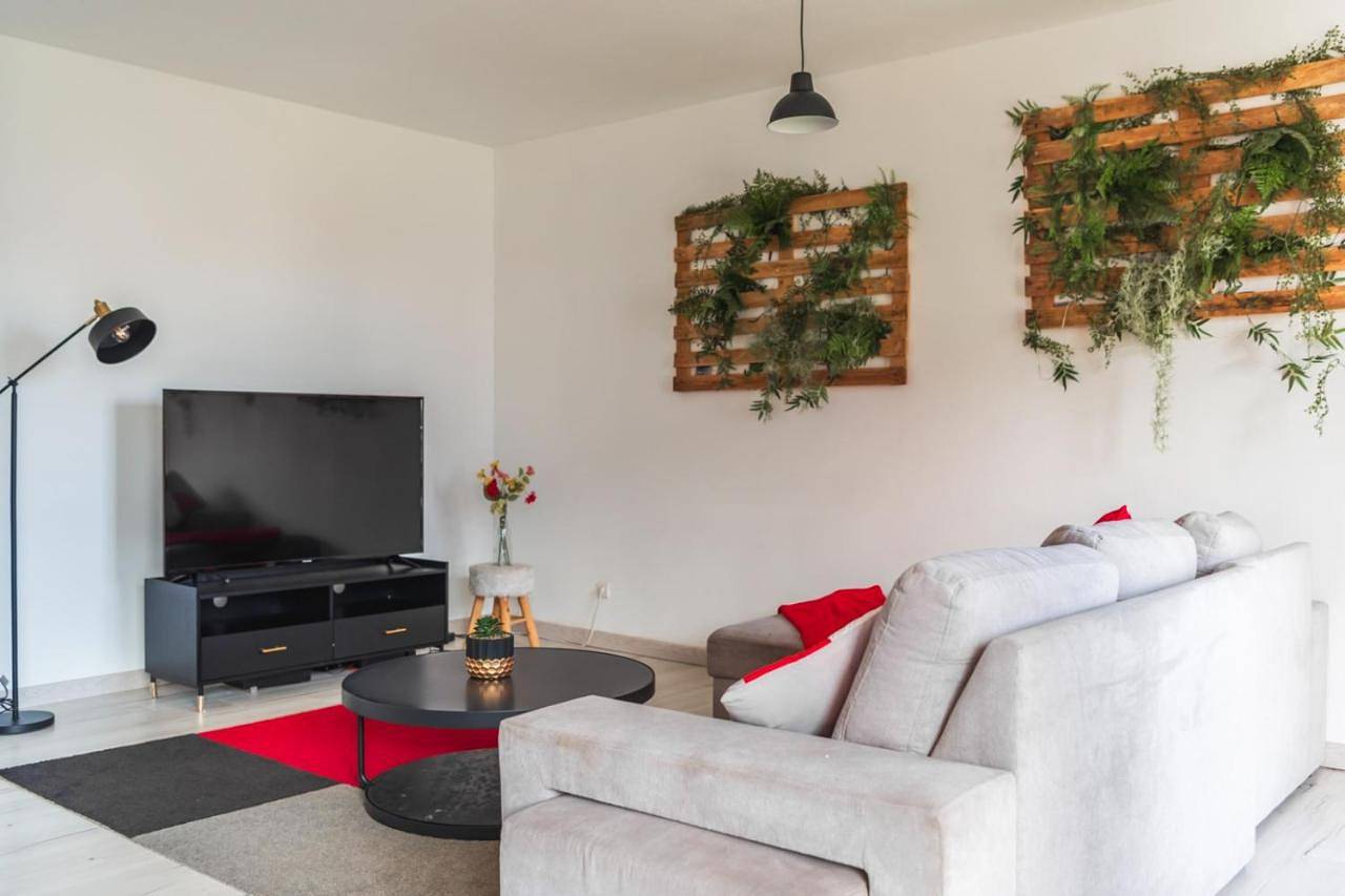 Appartement entier, Le Solaris 3 chambres avec 2 grands lits et 3 simples in Lingolsheim, Région de Strasbourg