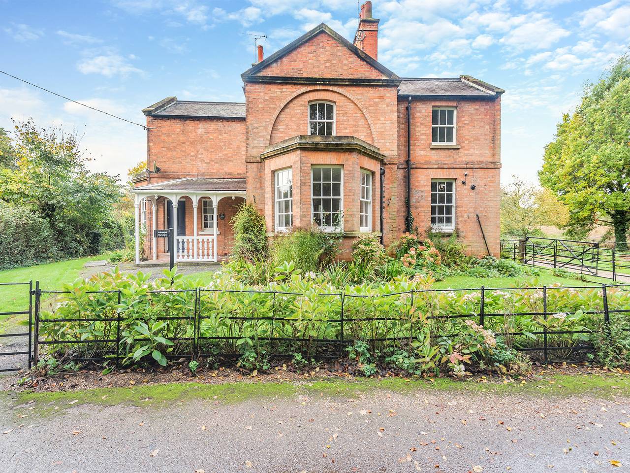 South Lodge- Uk45600 in Sherwood Forest, Nottinghamshire