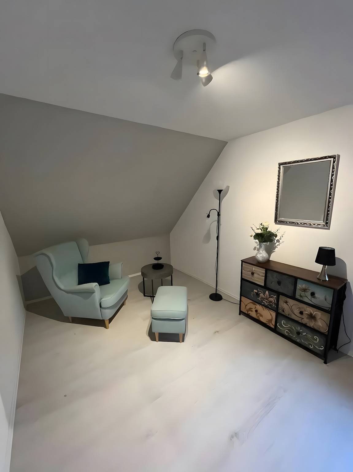 Ganze Wohnung, Apartment 'Weserstrand' mit privatem Garten und Wlan in Hagen im Bremischen, Landkreis Cuxhaven