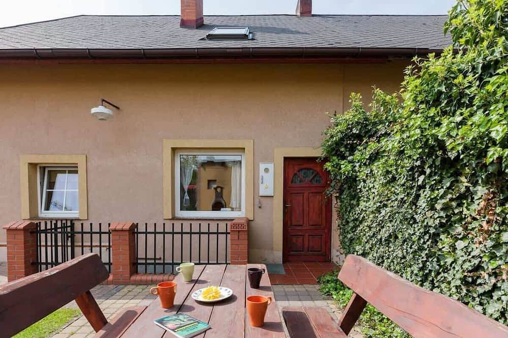 Geräumige Wohnung | 5 Schlafzimmer, Terrasse, Parkplatz in Kołczewo, Stettiner Haff
