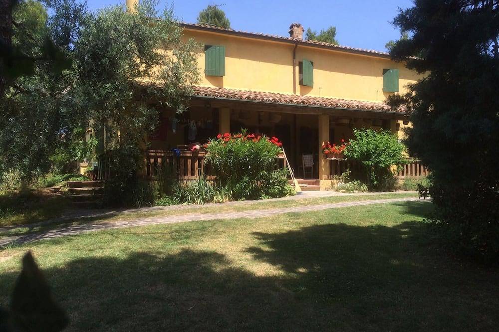 Casa vacanza a Mombaroccio a partire da 371€ a notte
