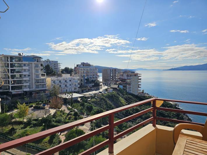 Ganze Wohnung, Ferienwohnung für 5 Personen mit Balkon in Sarandë, Vlorë